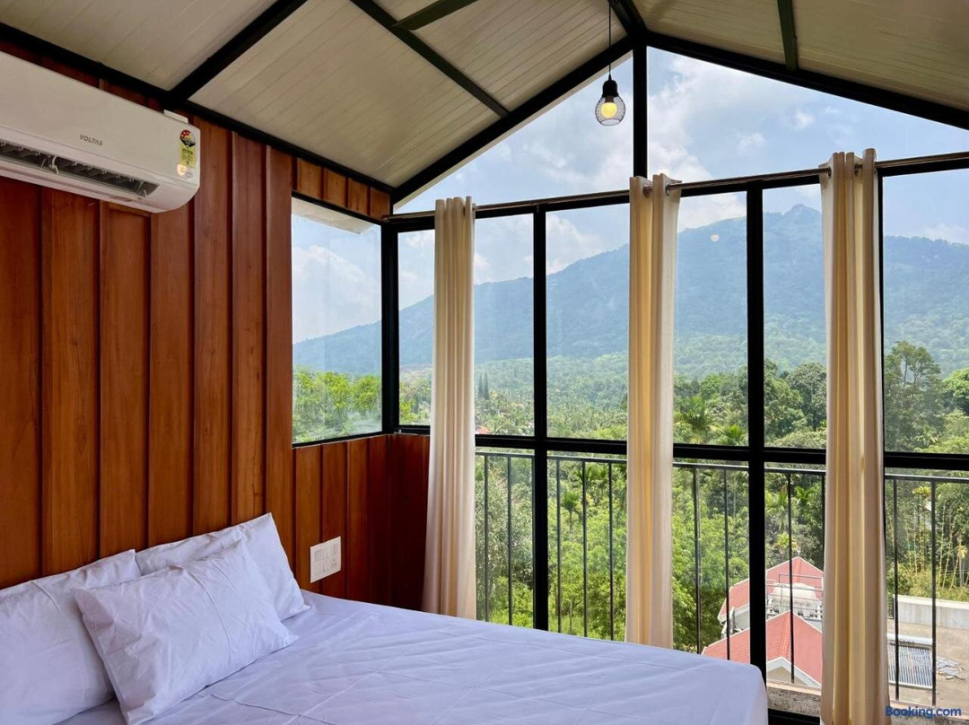 Alpine Zenith - Luxury Wooden Cottages