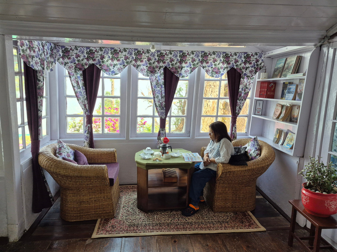 Yule Tea Retreat主图