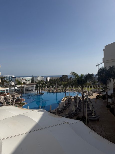 破晓绿洲酒店及水上公园-旅行者