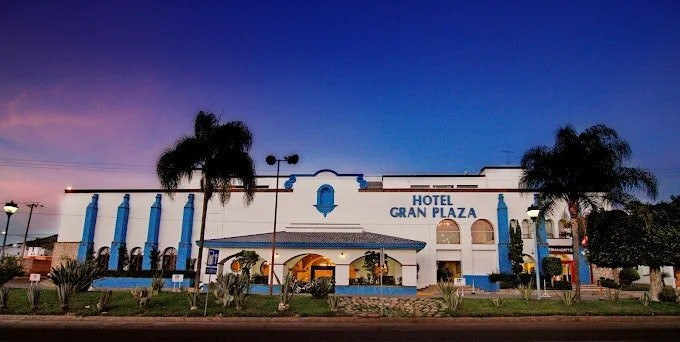Marfil酒店住宿-Gran Plaza Hotel & Convention Center