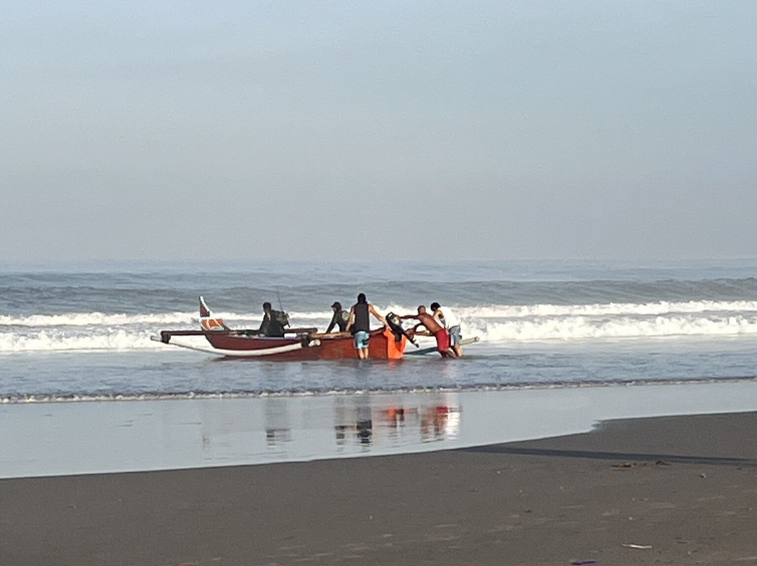 Petitenget Beach-克罗柏坎必去景点