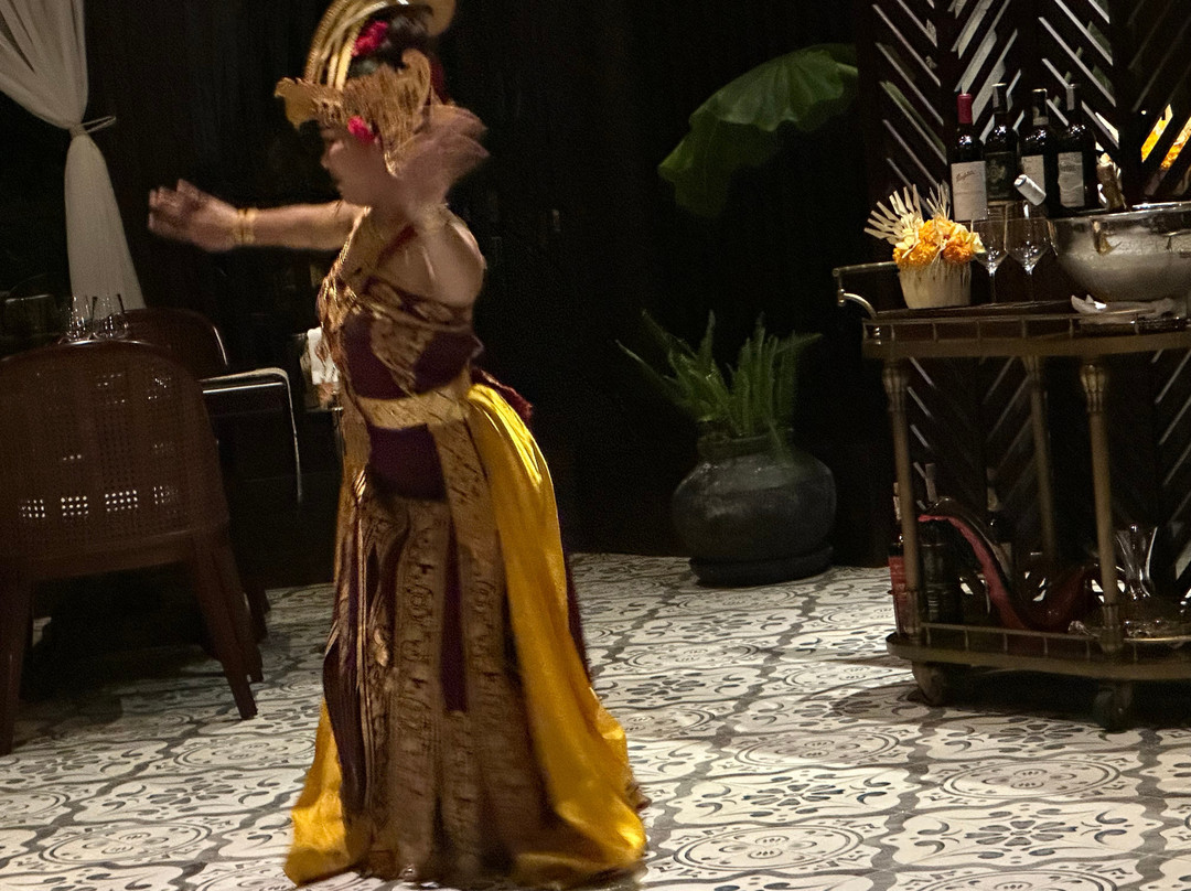 巴厘岛瑞吉度假酒店主图