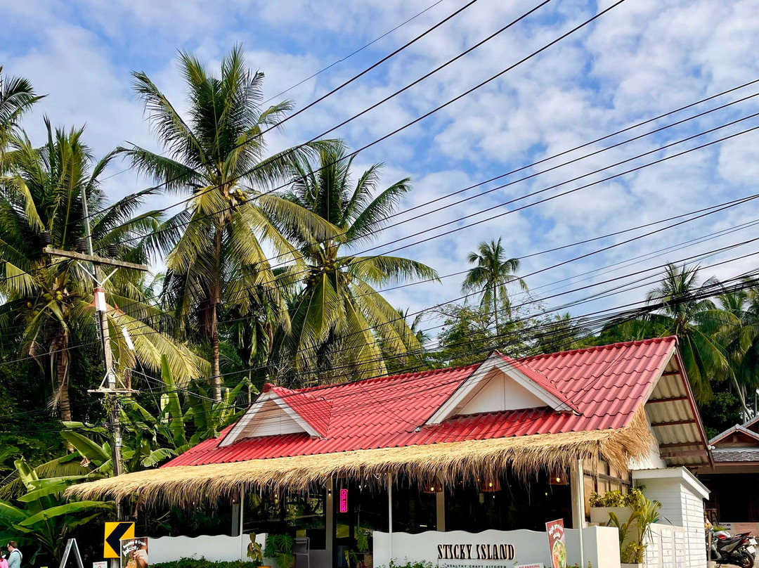 Sticky Island Cafe