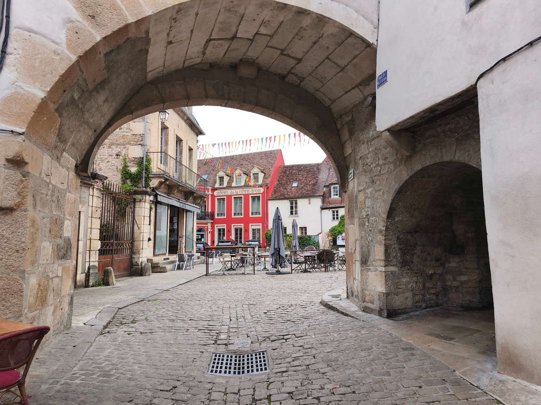 Cité Médiévale De Semur-en-auxois