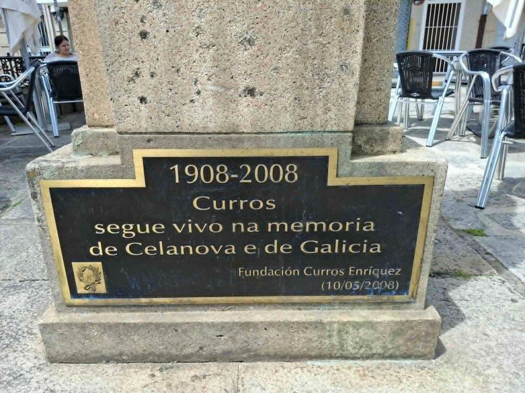 Busto de Manuel Curros Enríquez