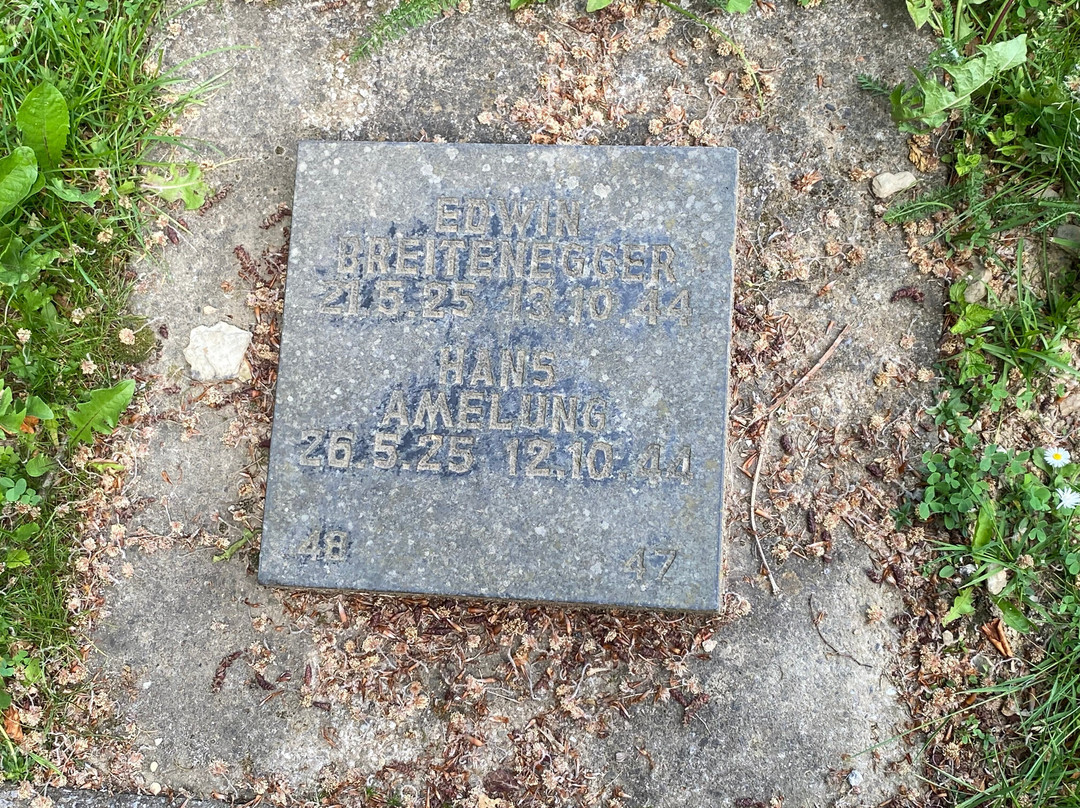 Soldatenfriedhof Vossenack-Huertgenwald必去景点