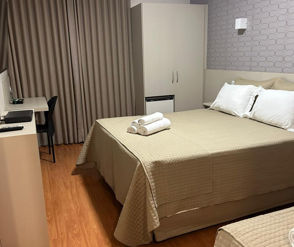 里尔瑟酒店主图
