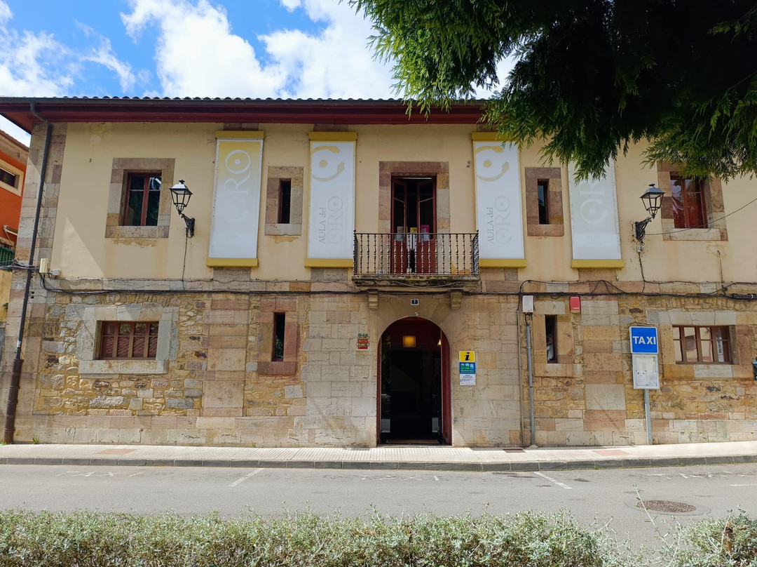 Aula Del Oro-Belmonte de Miranda必去景点