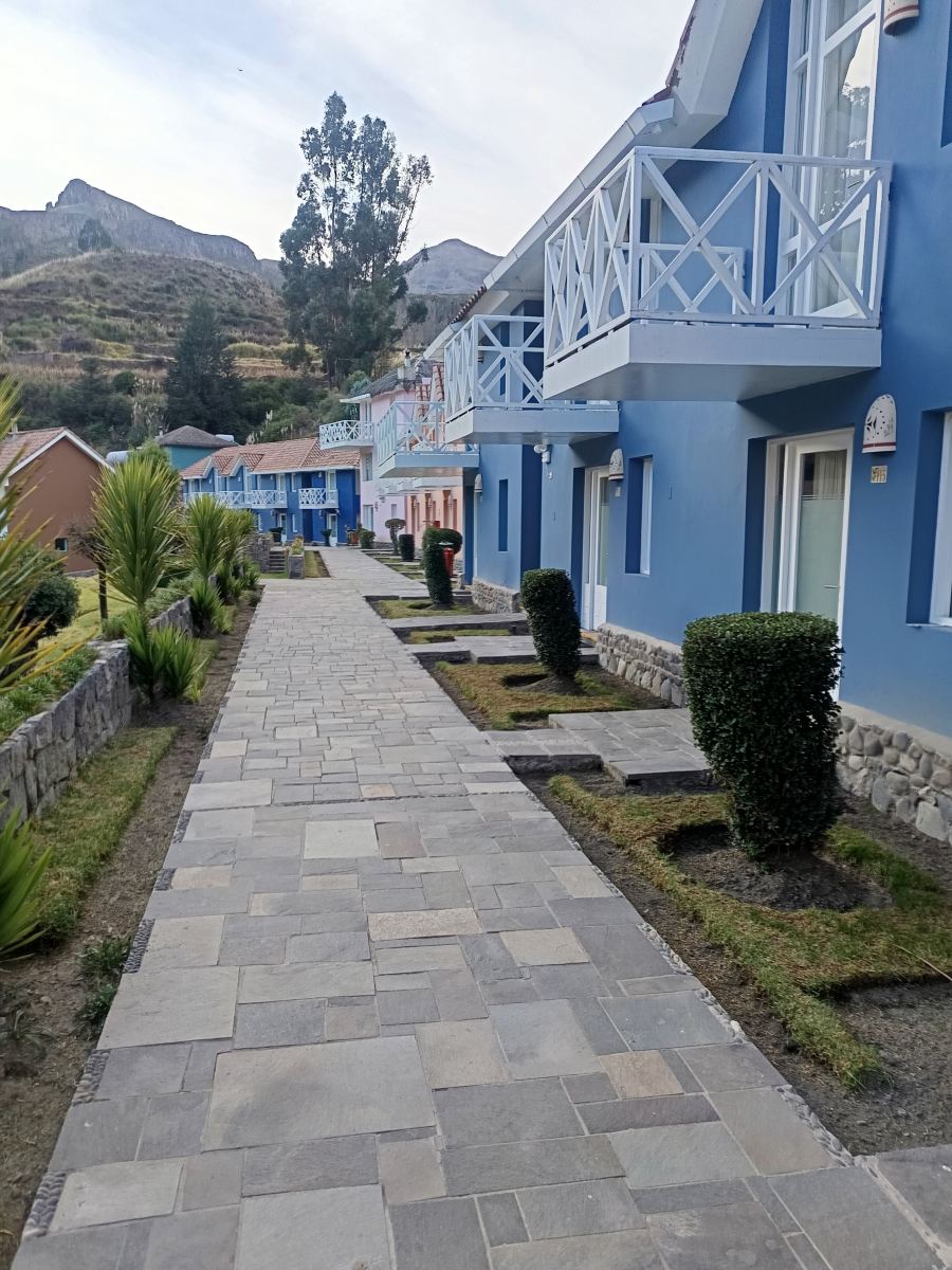 阿兰瓦普鲁布里托恩坎塔德尔科尔卡酒店-旅行者