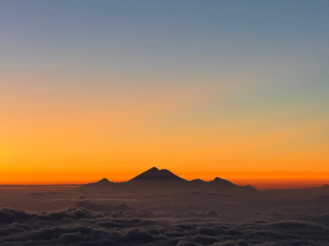 Wayan Darta Mount Agung Trekking-曼吉斯必去景点