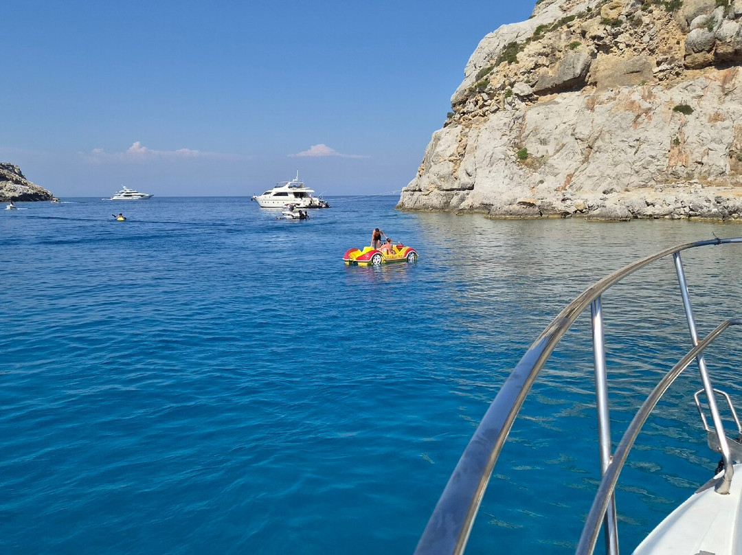 Prestige Yachts In Rhodes-罗德城必去景点