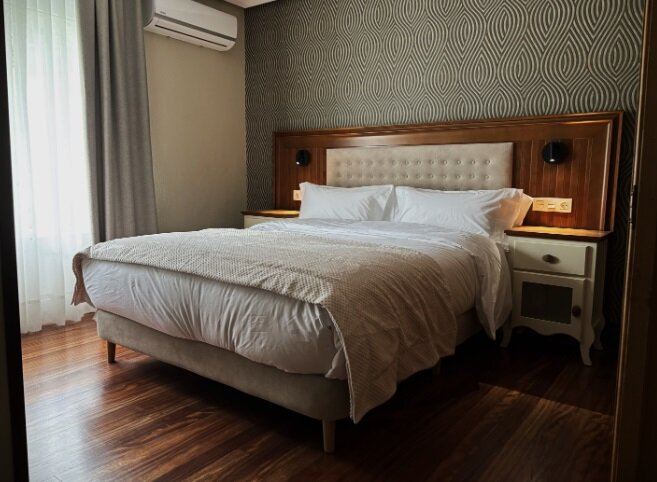 Hotel Txaraka-客卧