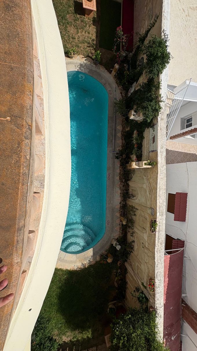 Cap Blanc Guest House "Arts & Culture Events"-旅行者