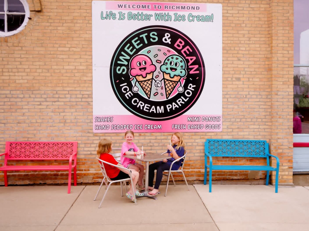 Sweets & Bean Ice Cream Parlor