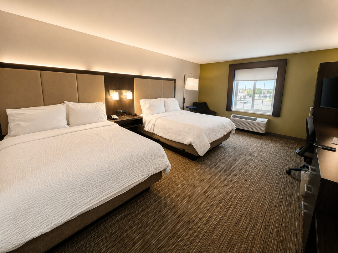 Holiday Inn Express 大急流城西南主图