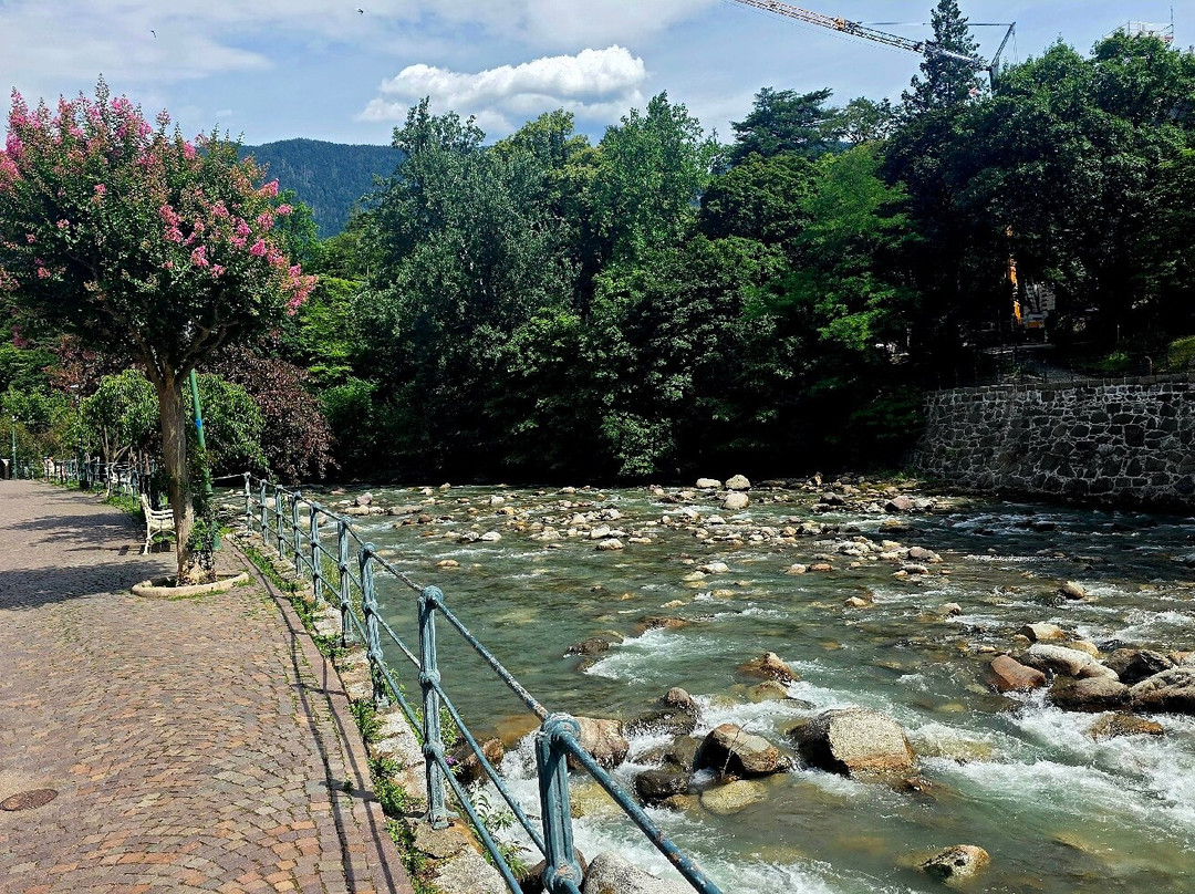 Passeggiata sul Lungo Passirio-梅拉诺必去景点