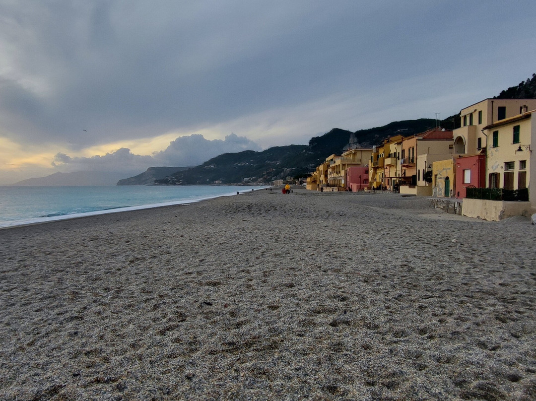 Spiaggia di Varigotti-Varigotti必去景点