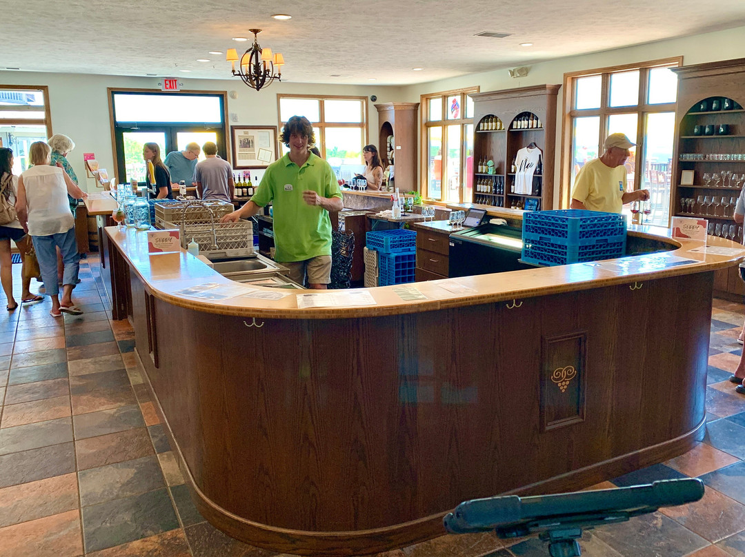Chateau Chantal Winery & Tasting Room-特拉弗斯城必去景点