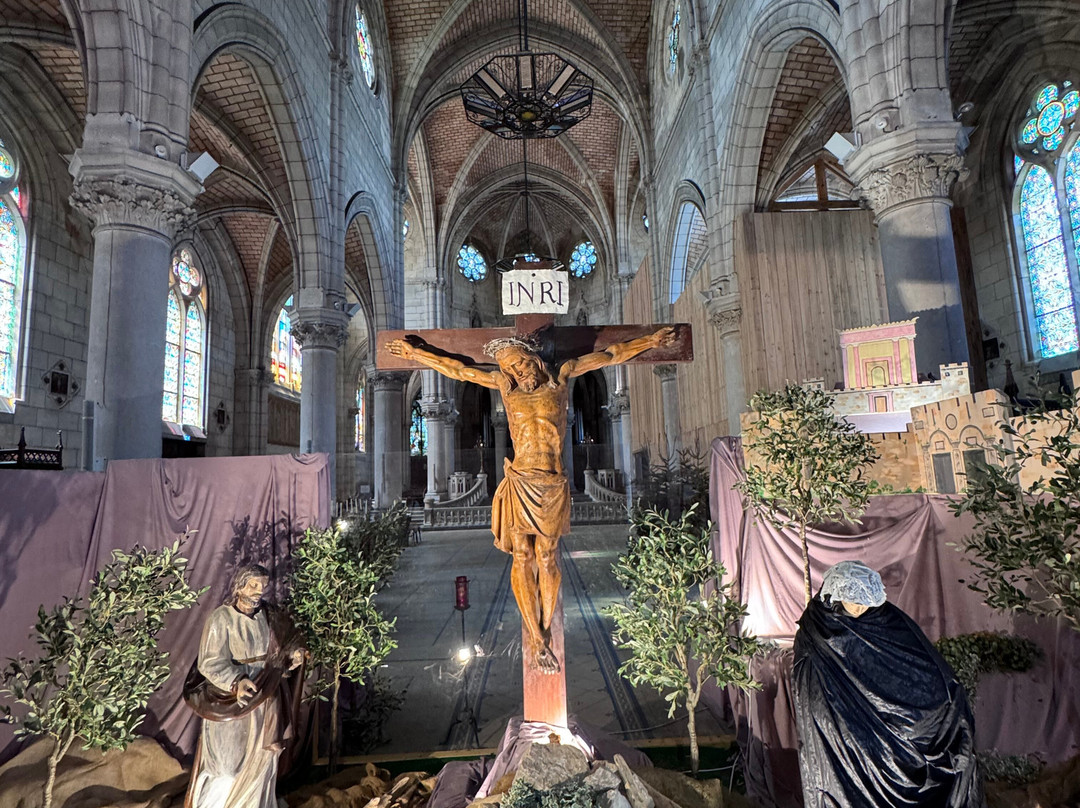 Eglise Sainte-Eugénie-比亚里茨必去景点