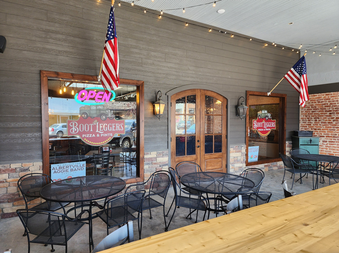 Bootleggers Cookhouse