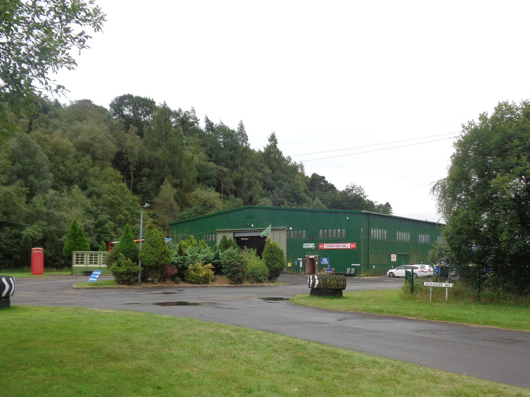 Scottish Vintage Bus Museum-丹弗姆林必去景点