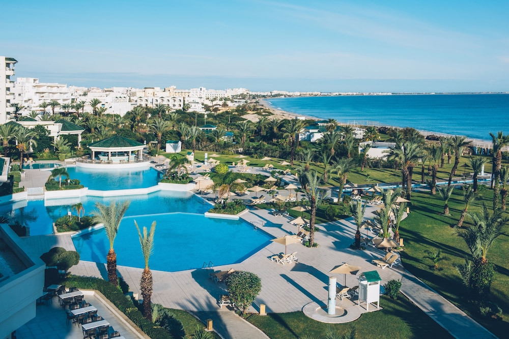 马赫迪耶酒店住宿-Iberostar Selection Royal El Mansour