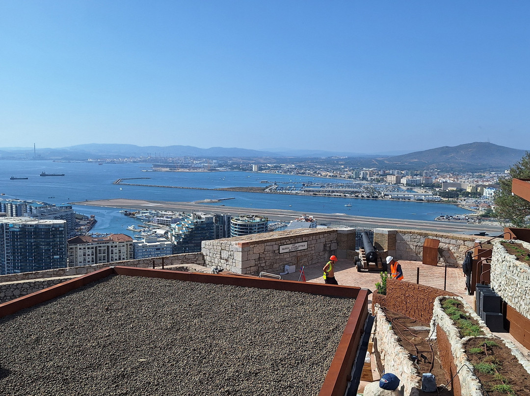 The Moorish Castle Complex (The Tower of Homage and The Gate House)-直布罗陀必去景点