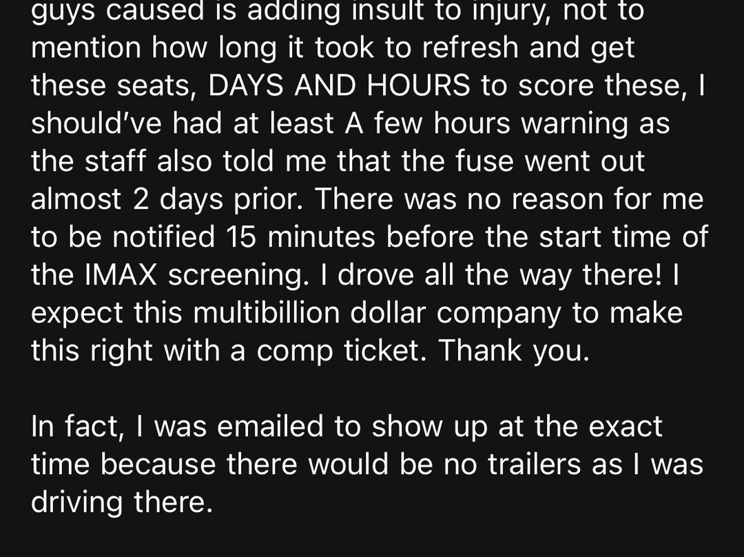 Cinemark Seven Bridges and IMAX-Woodridge必去景点