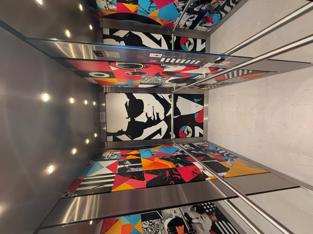 波鸿Moxy酒店主图