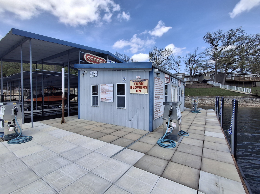 Point Randall Gas Dock & Mini Mart