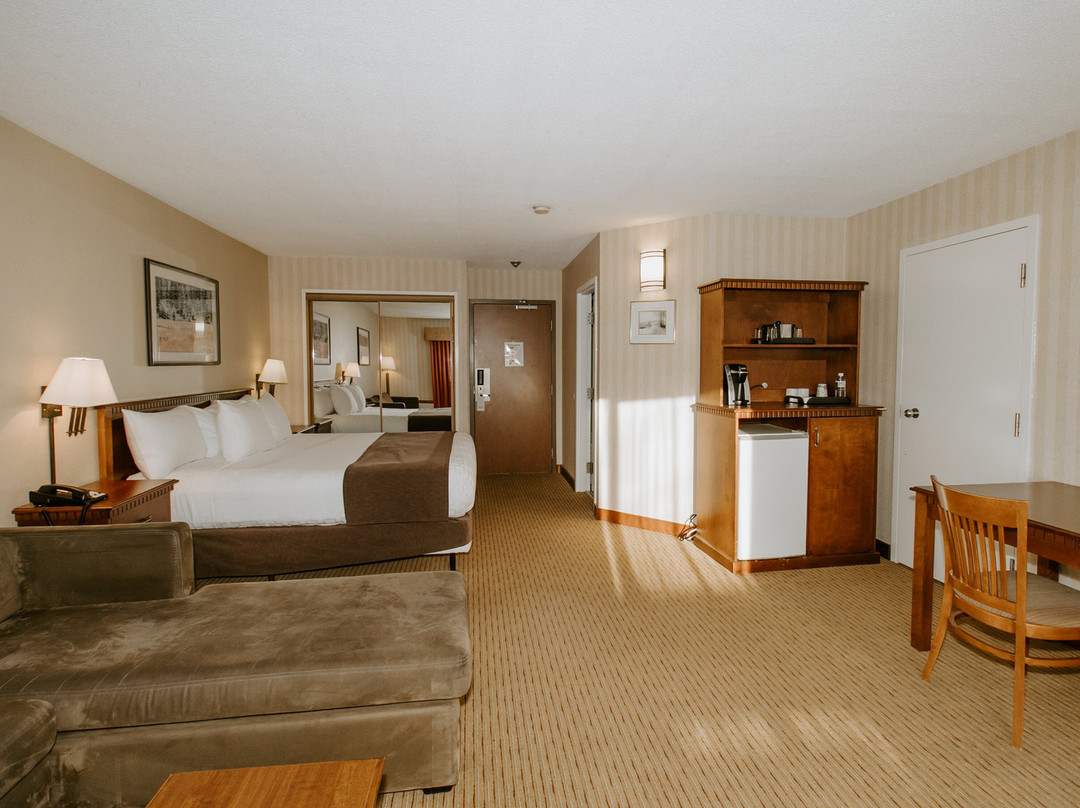 Elkhorn Resort Spa & Conference Centre主图