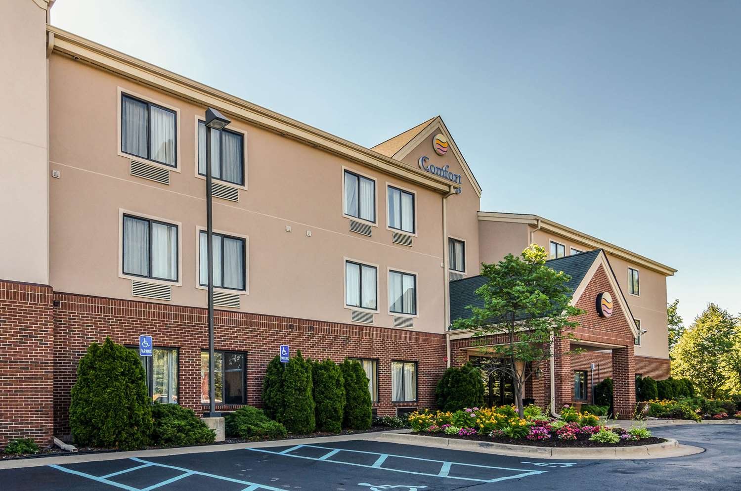 Comfort Inn & Suites University South-官方