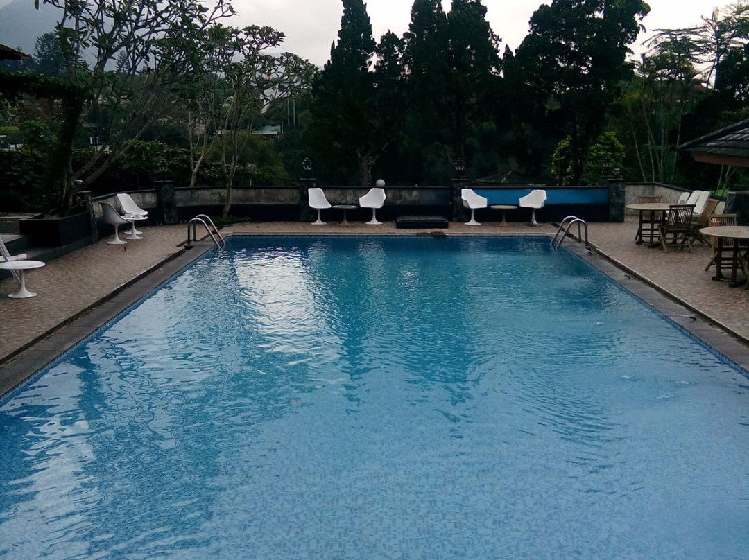 Cipanas酒店住宿-Grand Talita Hotel And Resort