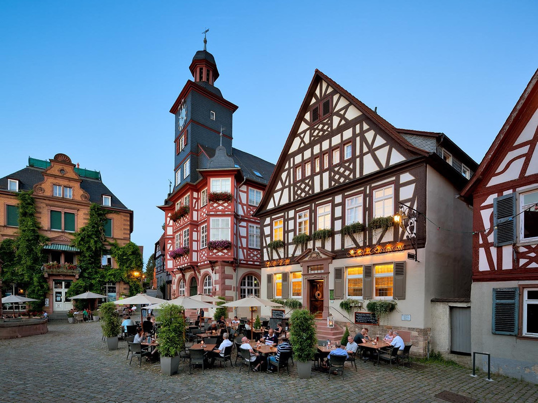 Huettenfeld酒店住宿-Hotel-Restaurant Goldener Engel