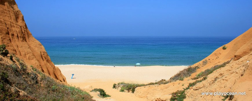 Praia da Galé-Fontaínhas景点图片