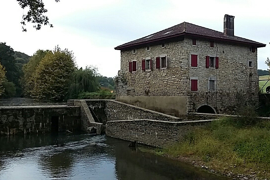 Pont de Gramont景点图片