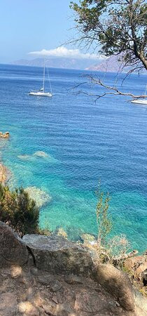 Plage de Ficajola景点图片