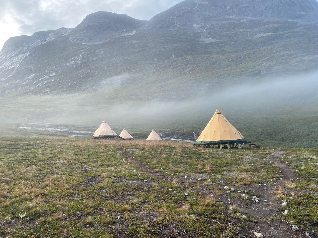 Kiattua Camp
