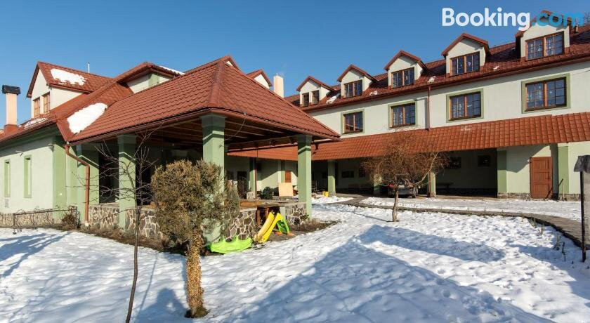 Pivnica a Penzion Pri Studni主图