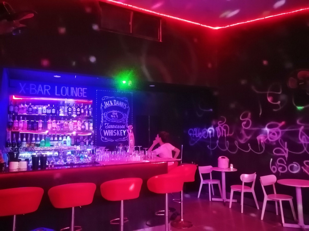 X-Bar Lounge Koh Rong景点图片
