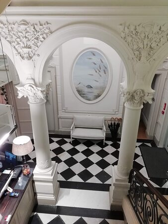 格拉特奎纳城堡酒店主图