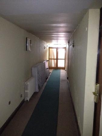 Hotel Comercio主图