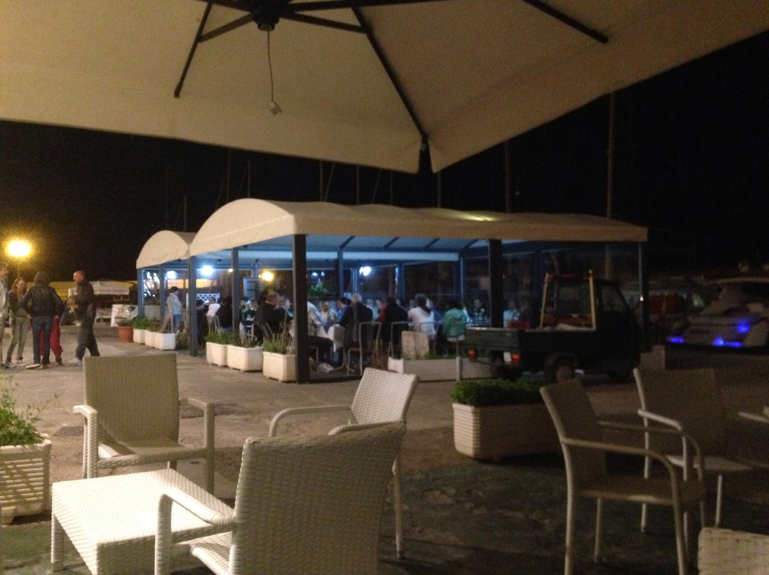 Ventotene餐馆和美食-Porto Vecchio Ristorante Bar