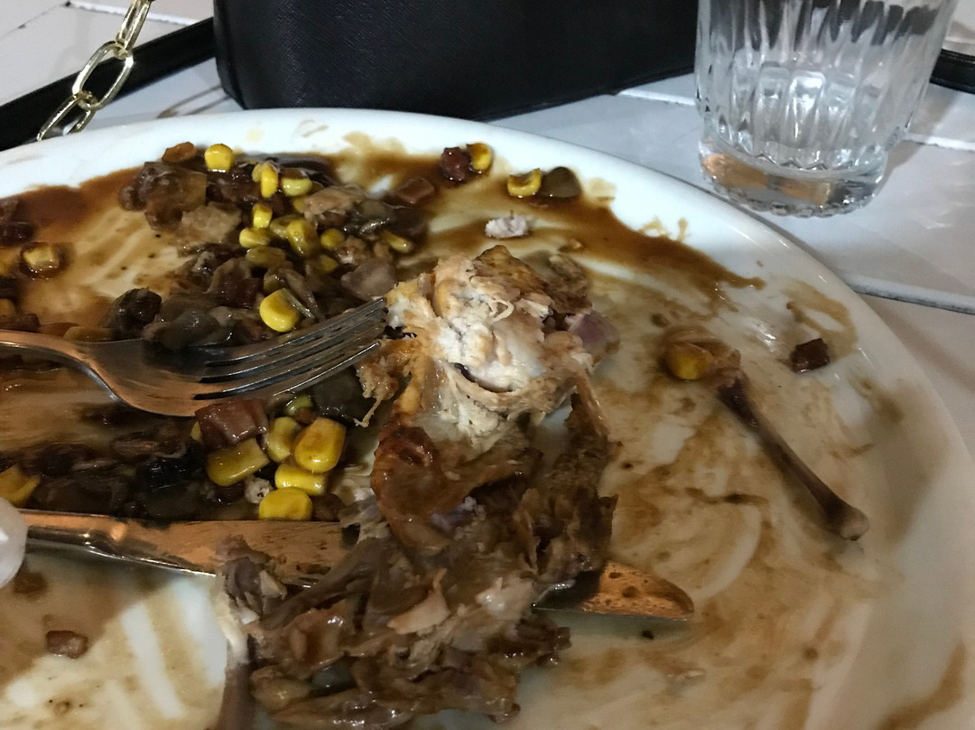 Sapphire Bar And Grill Cbd