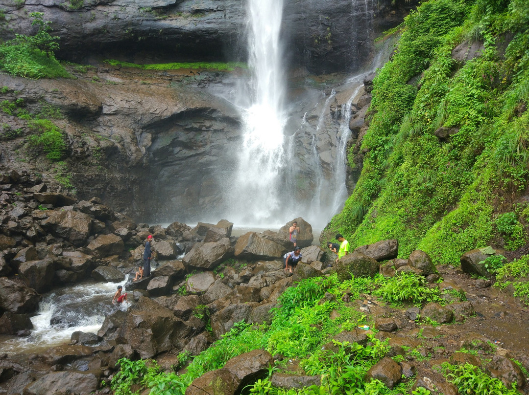 Zenith Waterfall景点图片