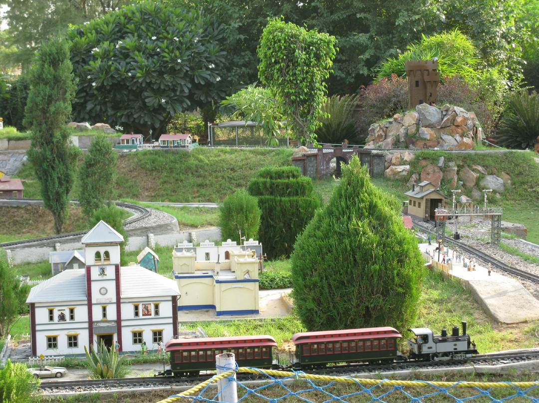 NeverEnuf Garden Railway景点图片