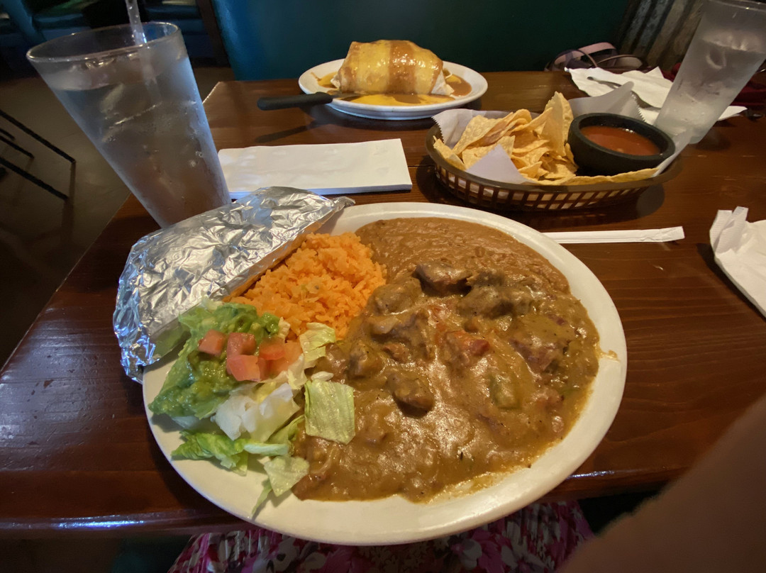 Melanie's Bar & Grill