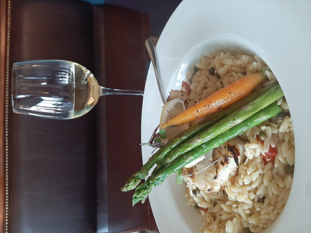 Orenco Station Grill