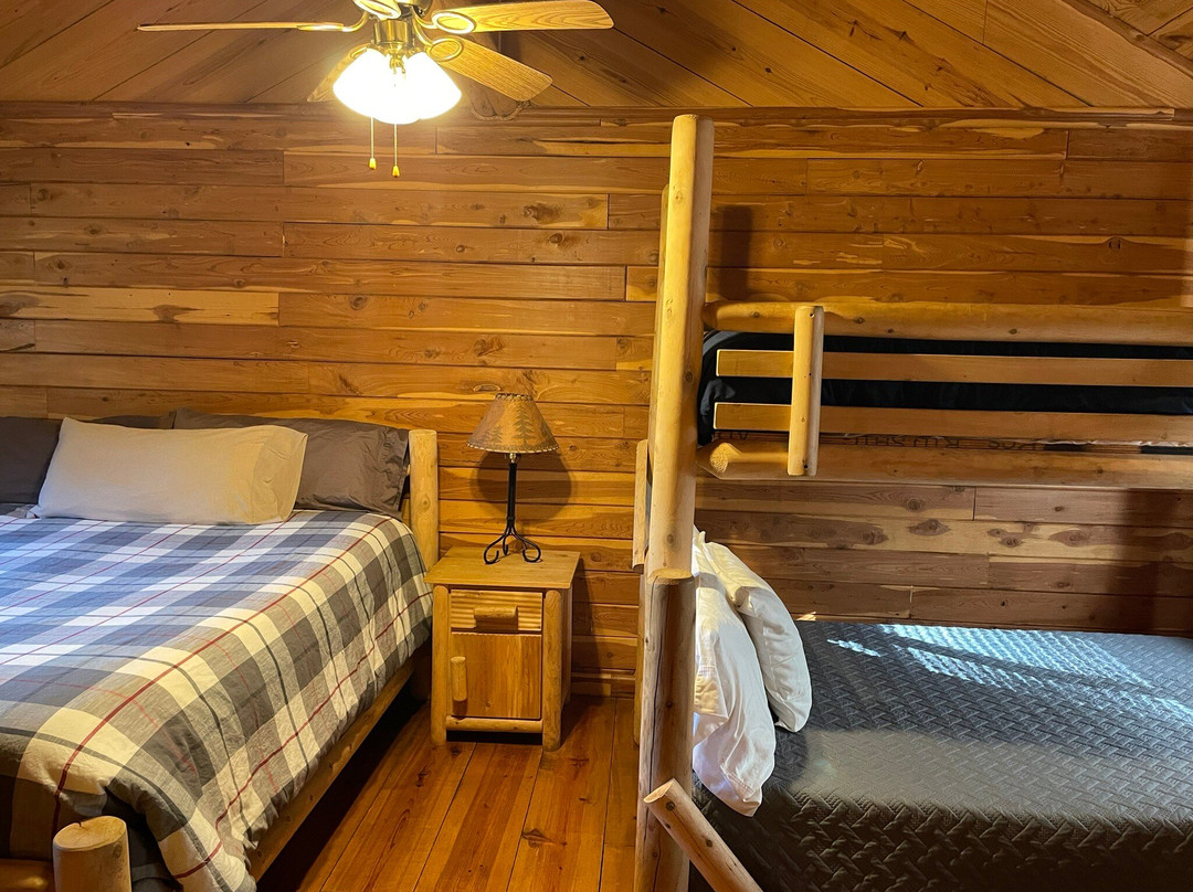 Great Oaks Cabins cabin 2