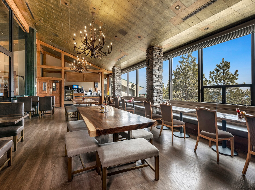 The Ridge Club Bistro